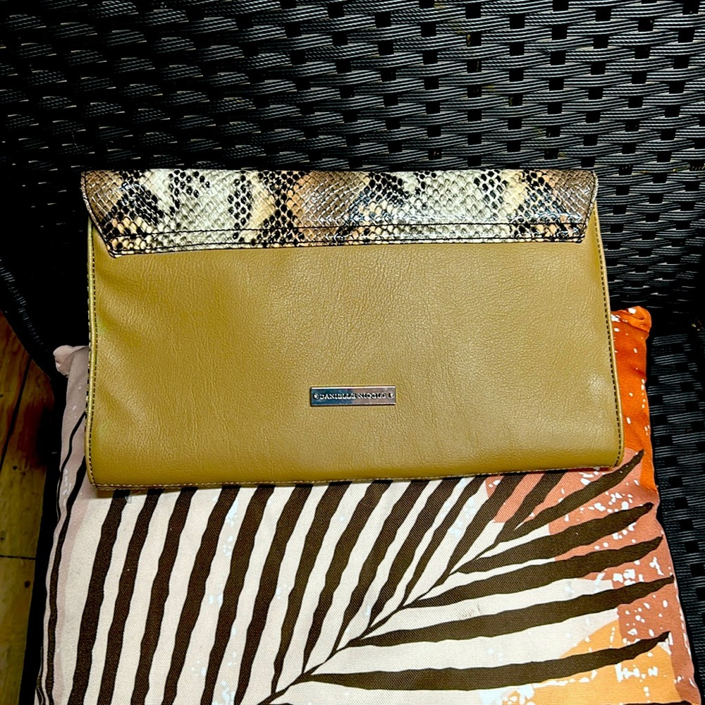 Danielle Nicole hand bag